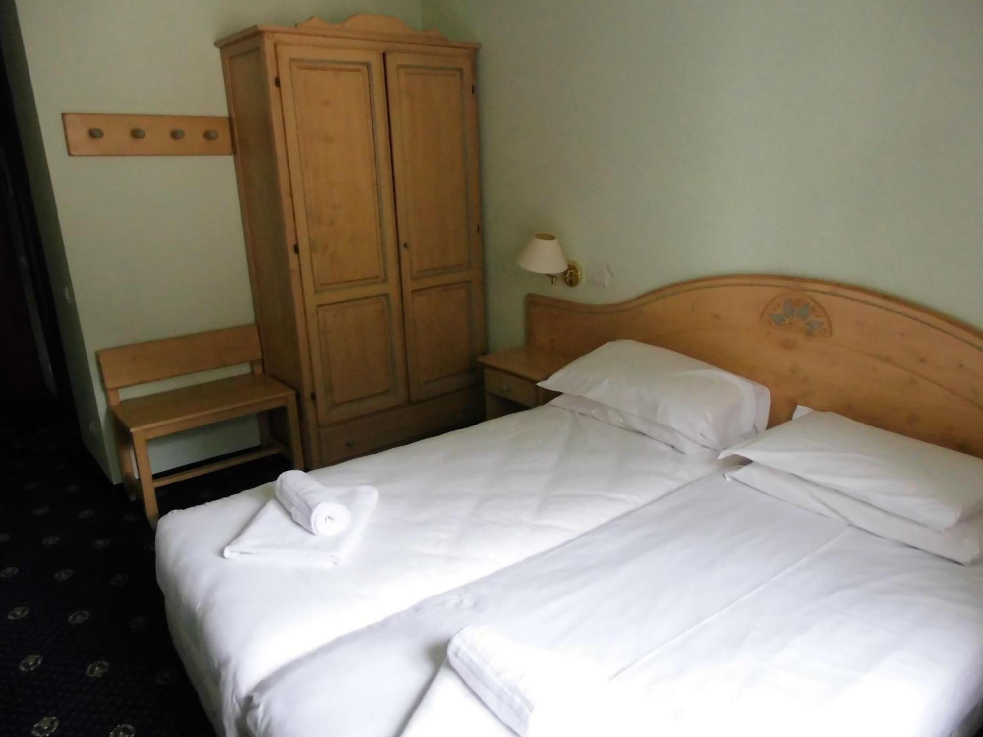 Valverde Hotel 3*